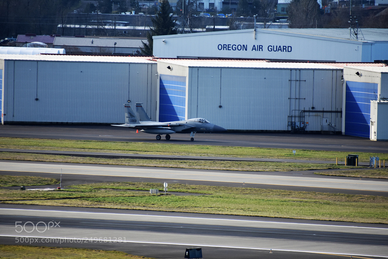 Nikon D3400 sample photo. Portland air guard taking photography