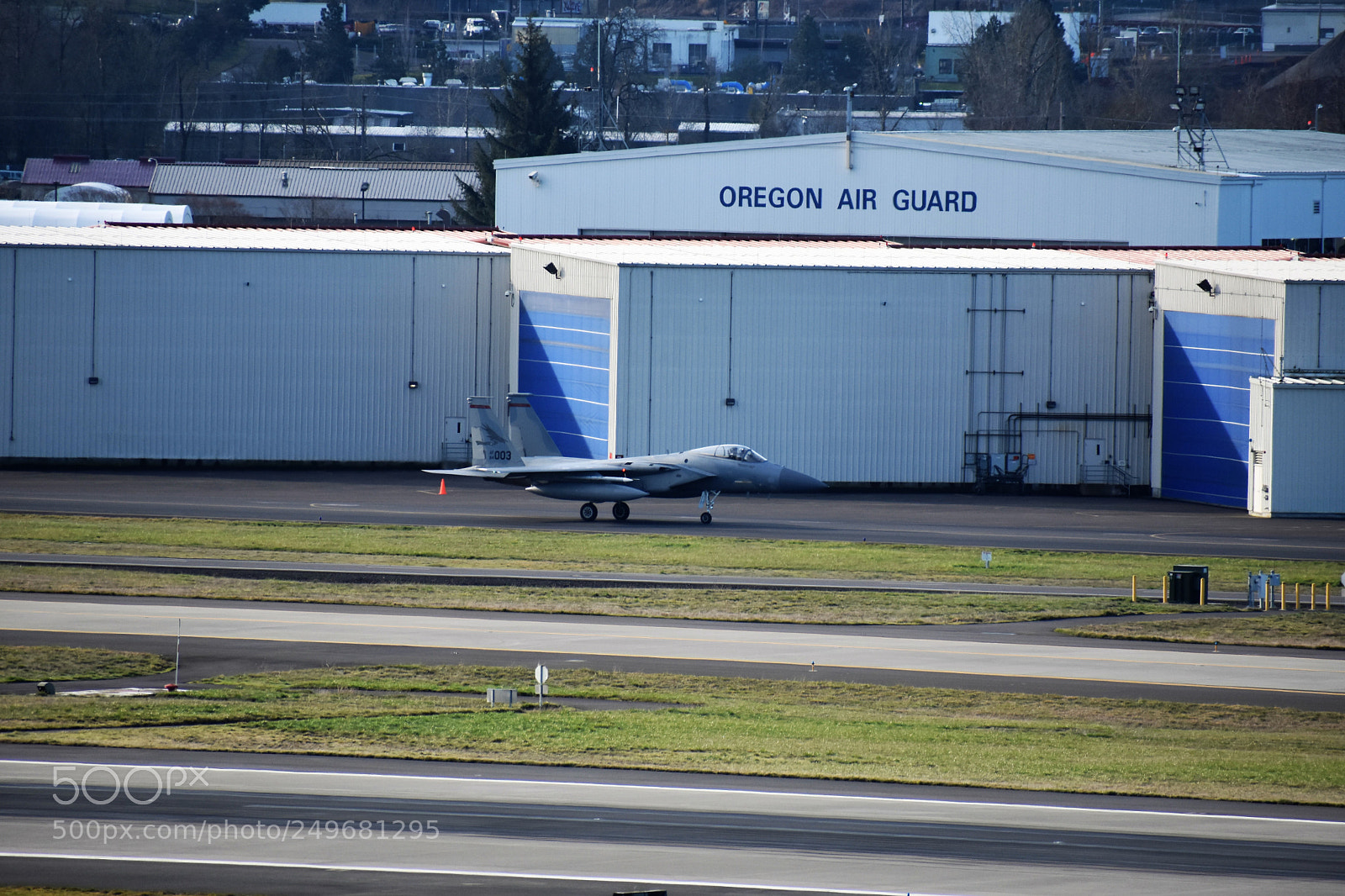 Nikon D3400 sample photo. Portland air guard taking photography