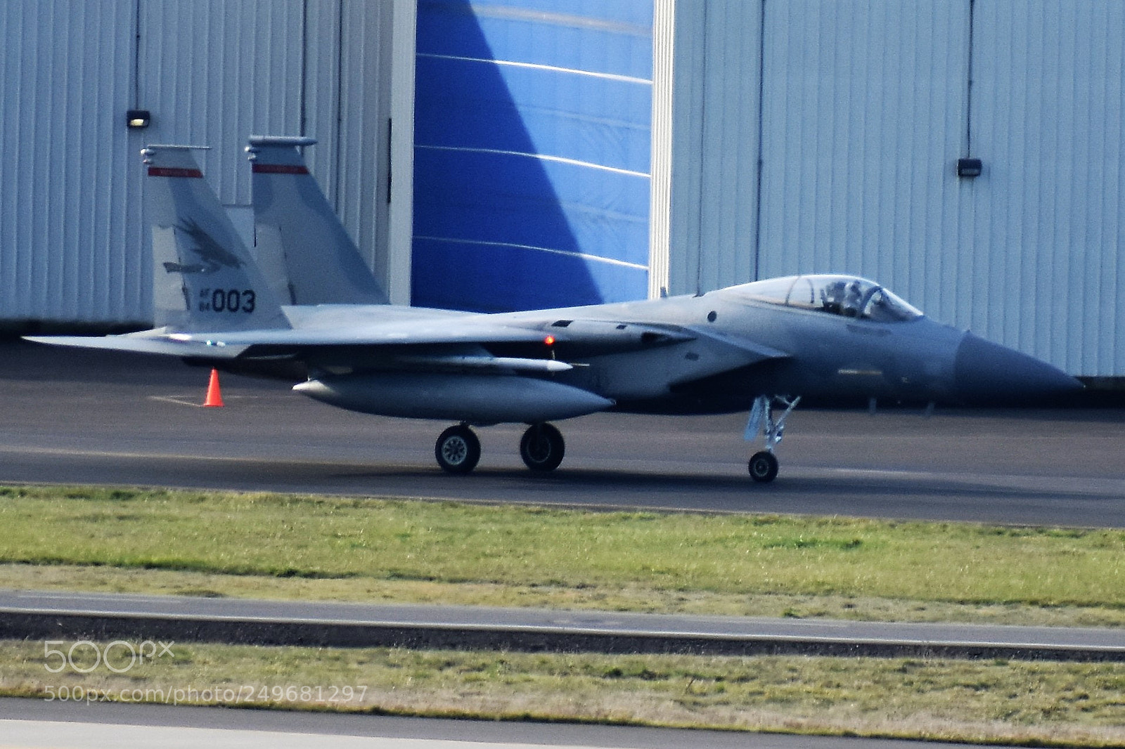 Nikon D3400 sample photo. Portland air guard taking photography