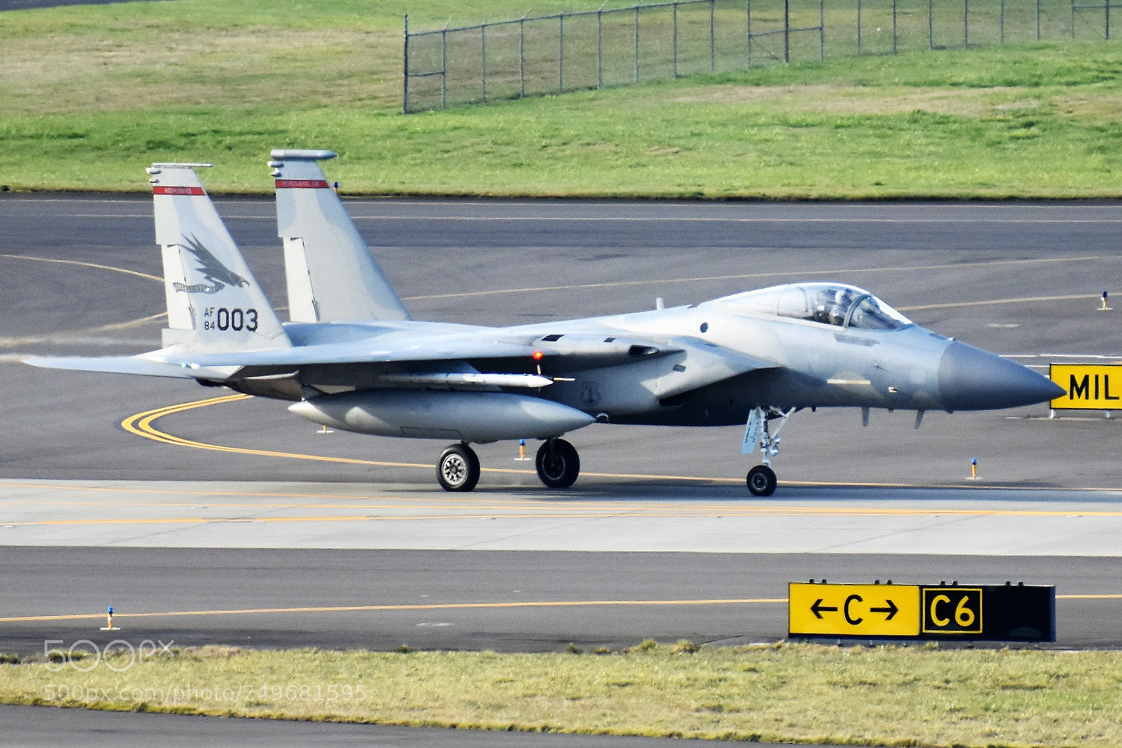 Nikon D3400 sample photo. Portland air guard taking photography