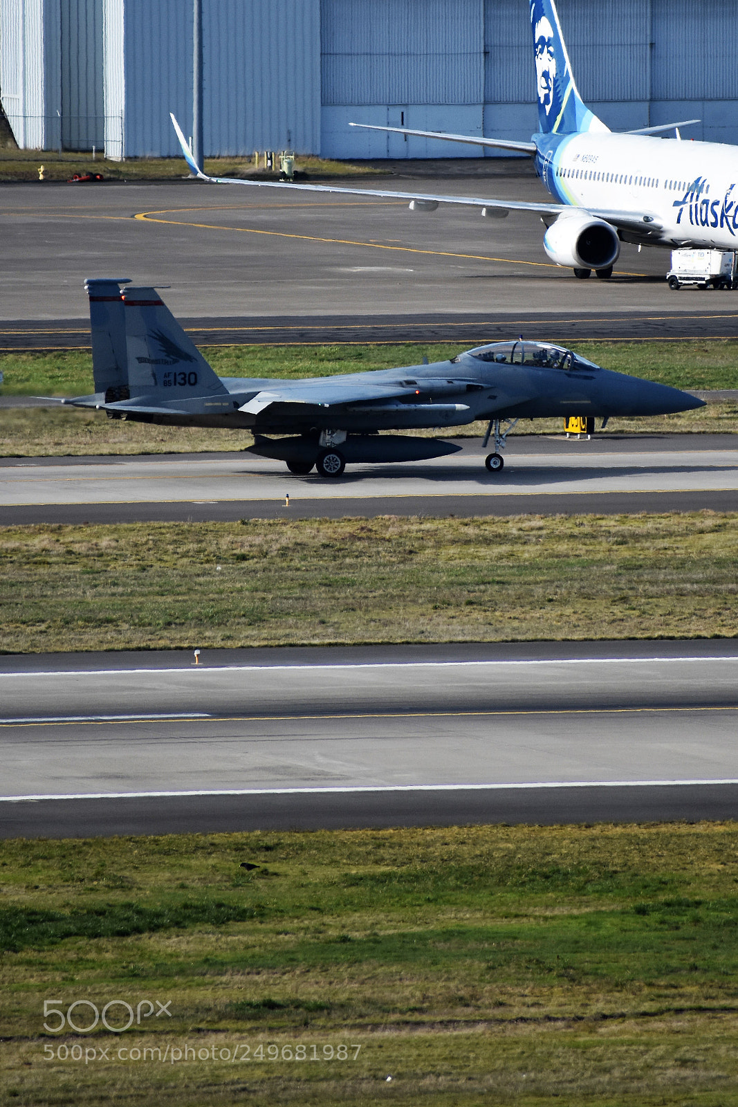 Nikon D3400 sample photo. Portland air guard taking photography