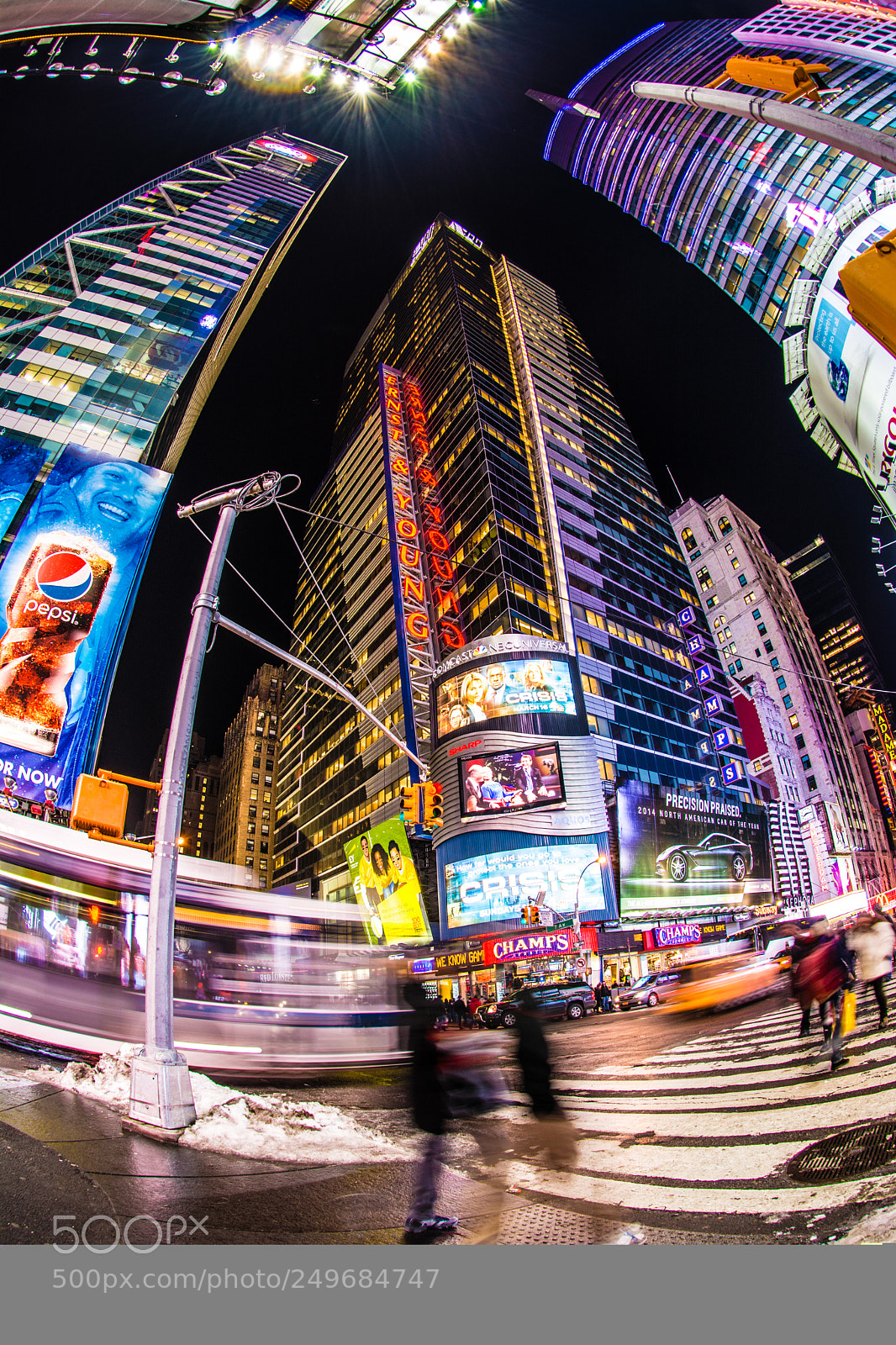 Nikon D7100 sample photo. Times square pedestrians photography