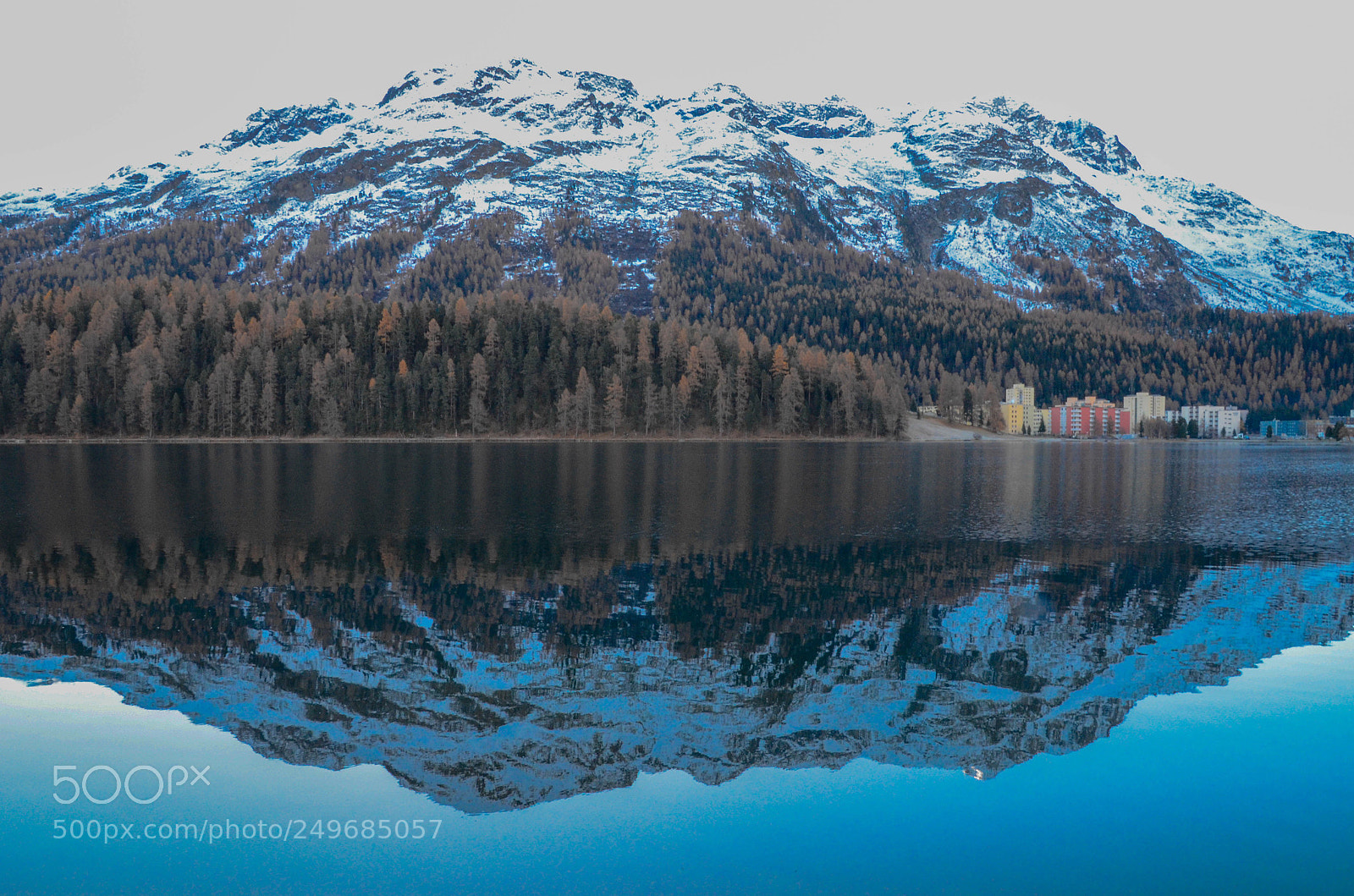 Nikon D5100 sample photo. Lago de st. moritz photography