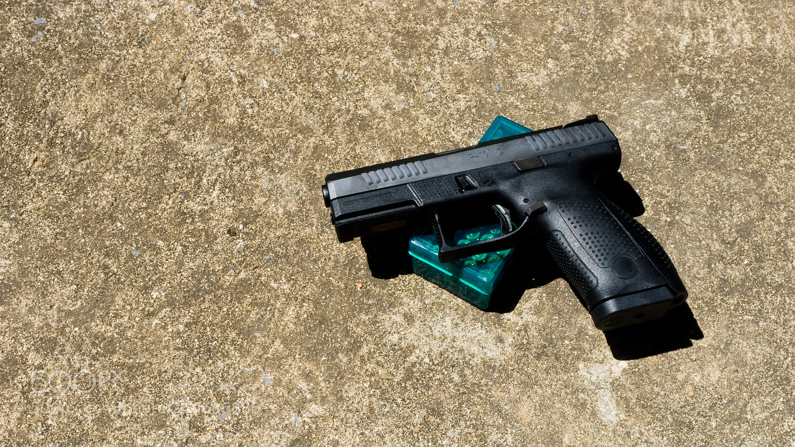Panasonic Lumix DMC-LX5 sample photo. Protection and sport tools photography