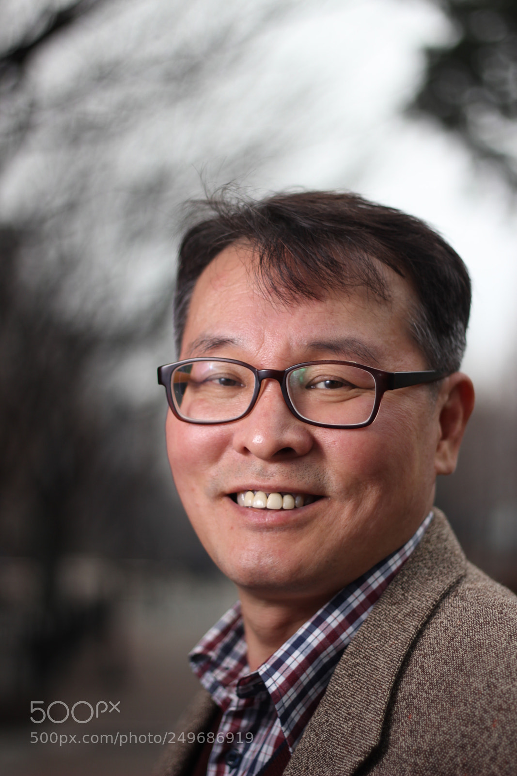 Canon EOS 600D (Rebel EOS T3i / EOS Kiss X5) + Canon EF 50mm F1.8 II sample photo. Selfie photography
