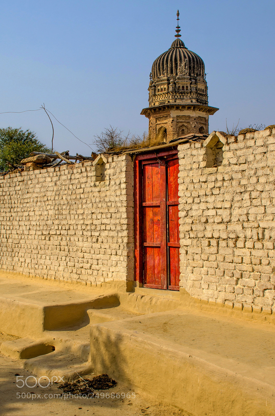 Nikon D7000 sample photo. Red door photography