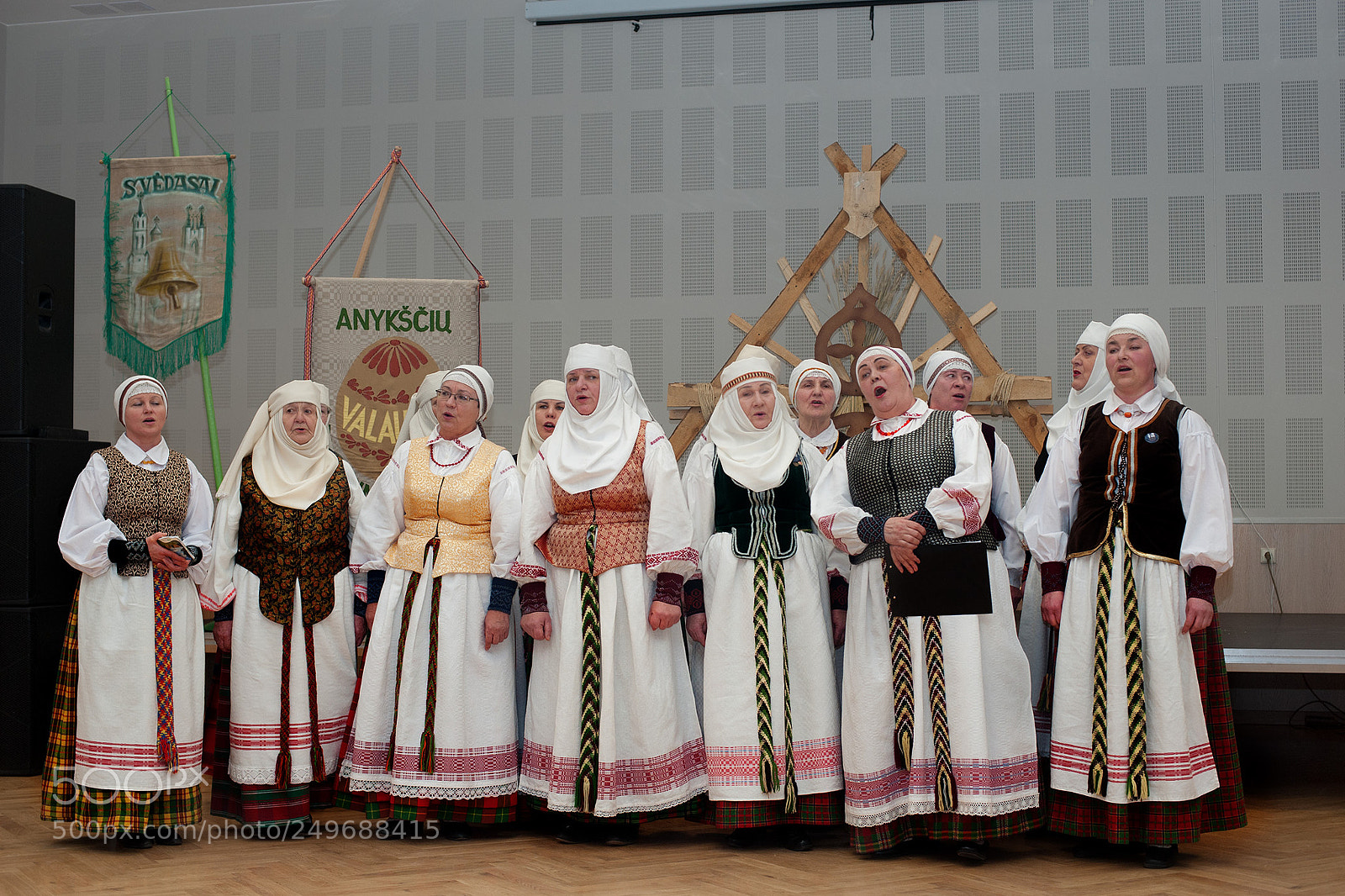 Nikon D3 sample photo. Folk music photography