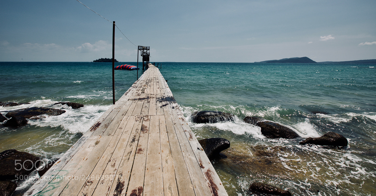 Canon EOS 5D Mark IV sample photo. Pier photography