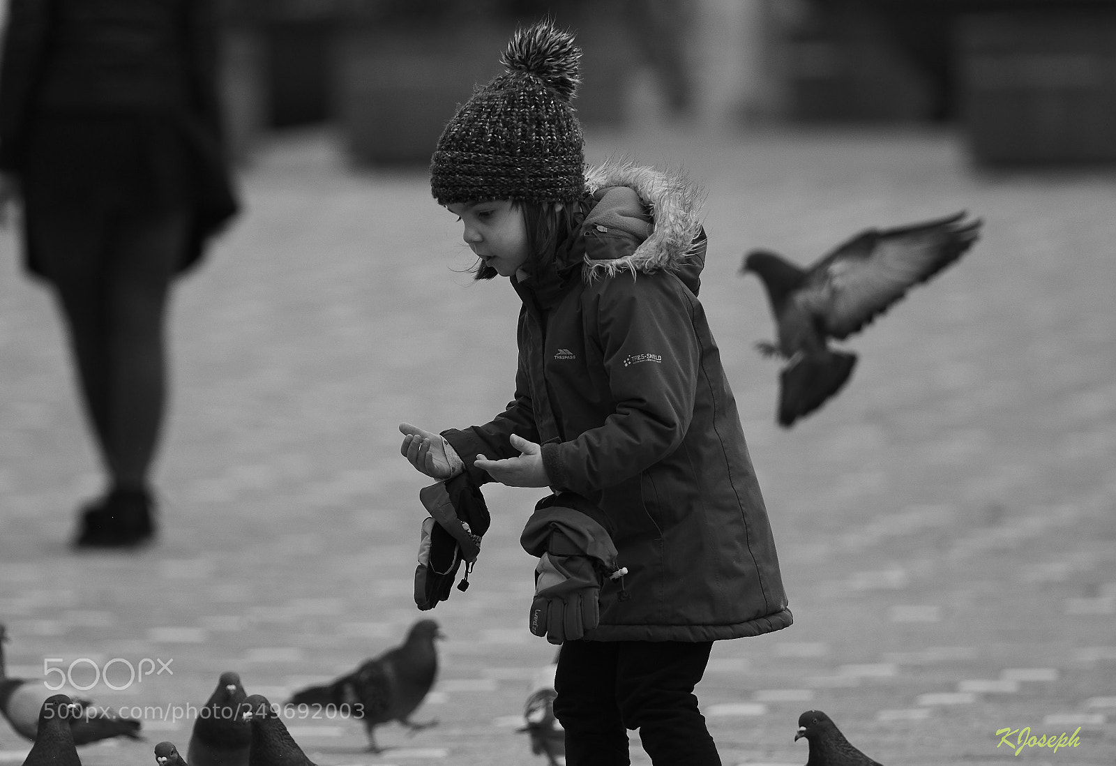 Olympus OM-D E-M1 Mark II sample photo. Street photography