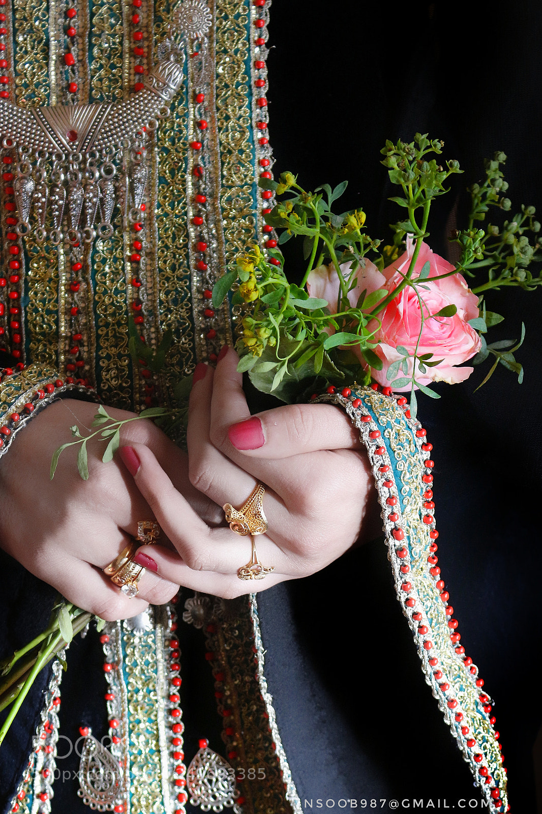 Canon EOS 700D (EOS Rebel T5i / EOS Kiss X7i) sample photo. A yemeni bride photography