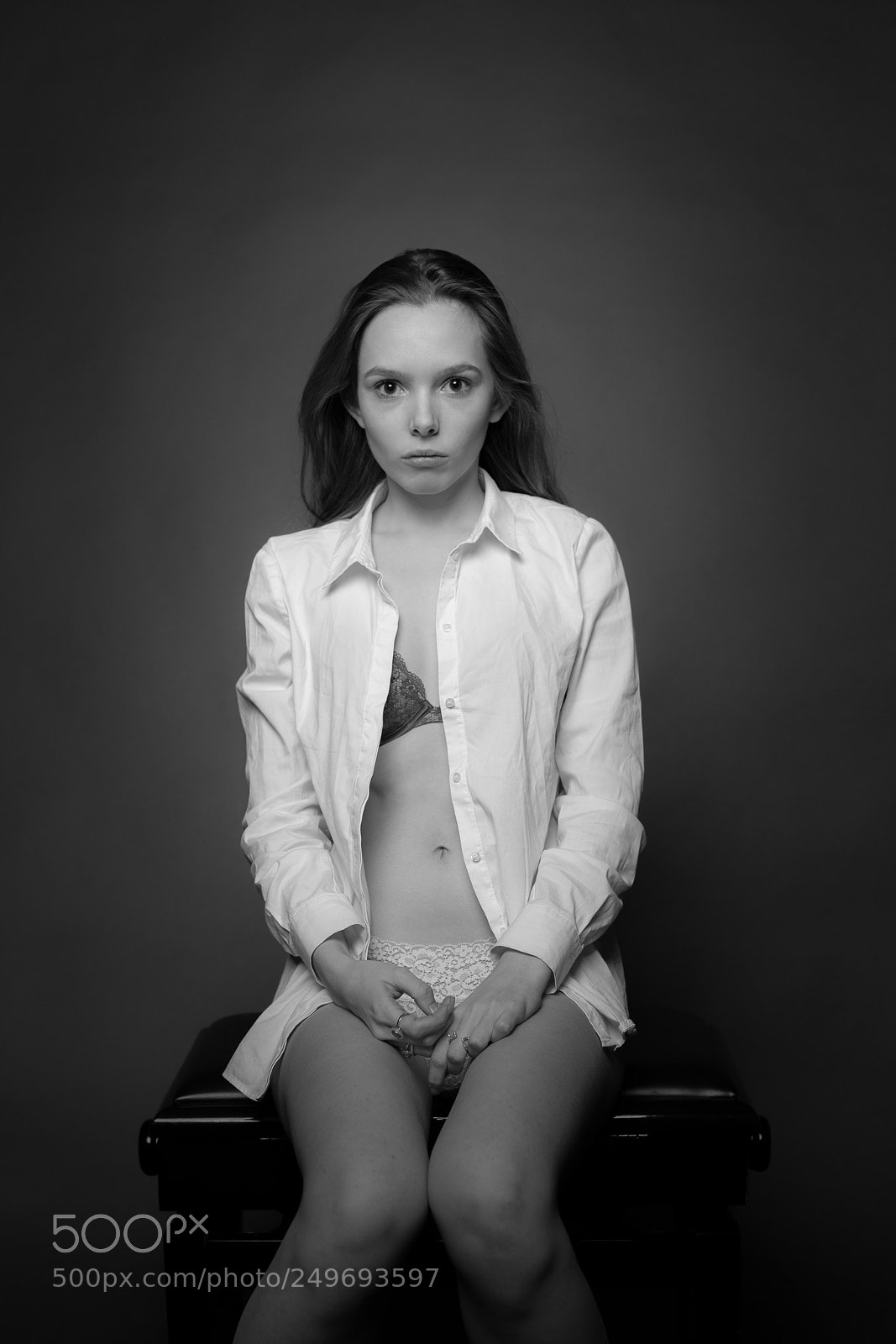 Canon EOS 5D Mark IV sample photo. Isolated photography