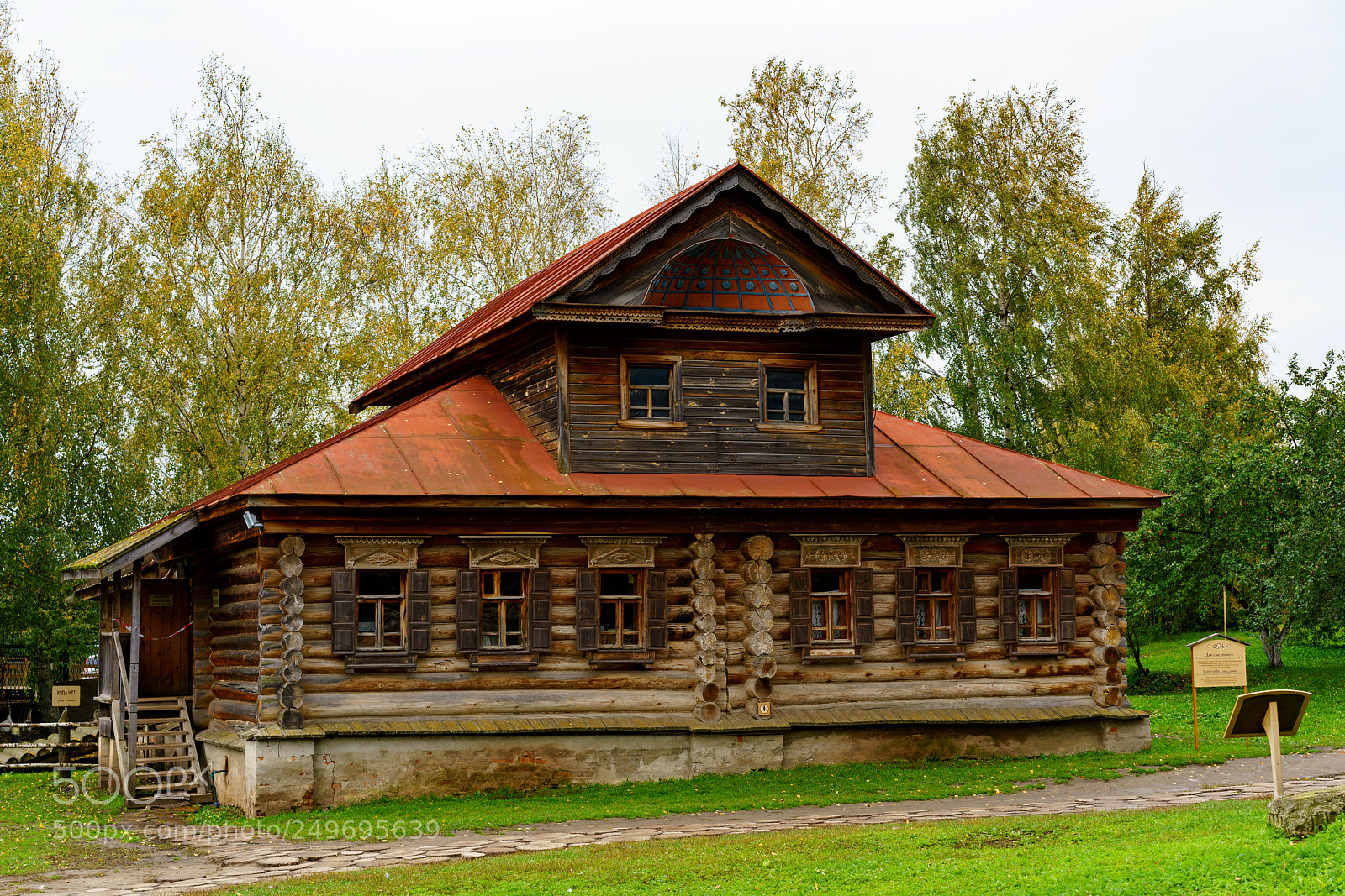 Sony a7R II sample photo. Suzdal 25 (house). photography