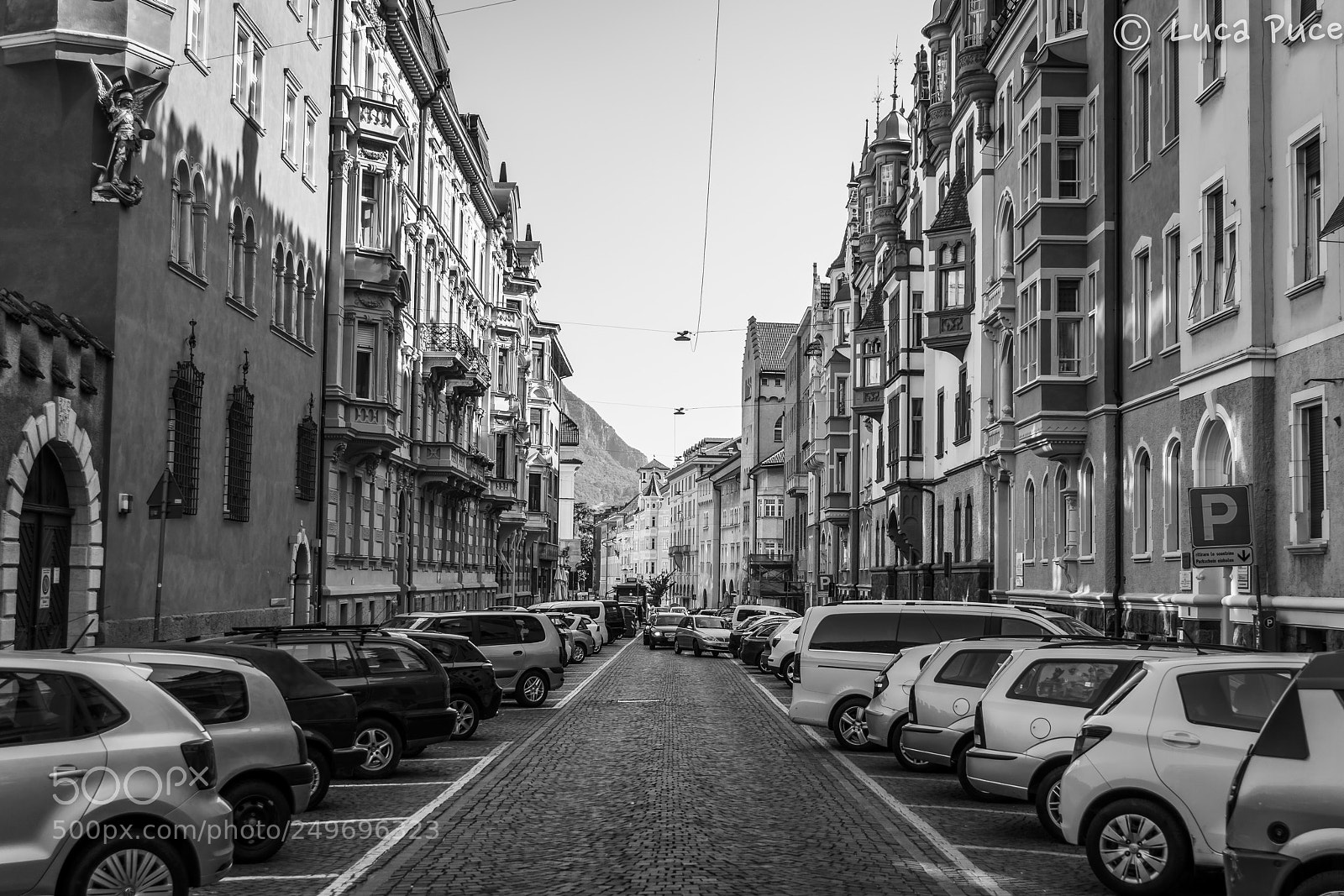 Sony a6000 sample photo. Street photography