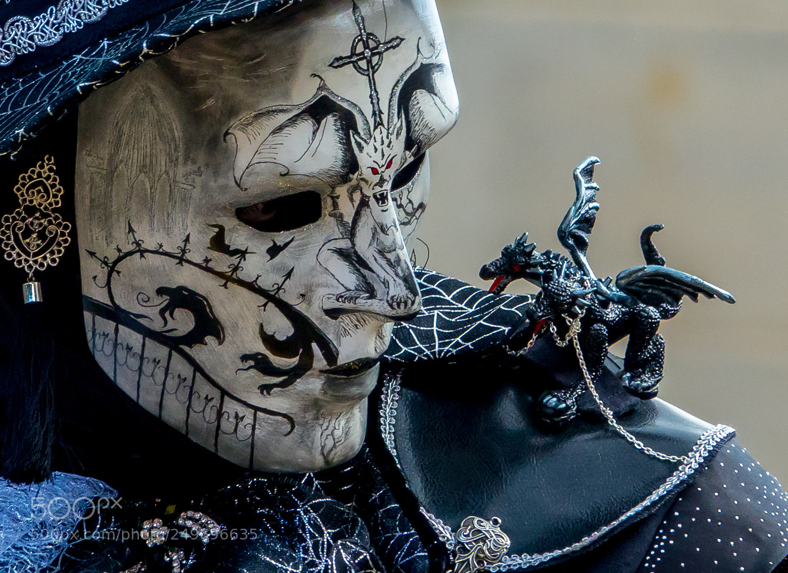 Sony Cyber-shot DSC-RX10 III sample photo. Carnaval venitien a remiremont photography