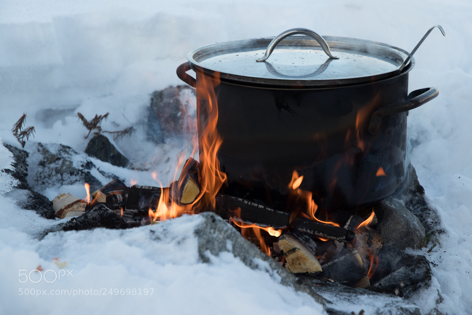 Canon EOS 80D sample photo. Cooking in the snow photography