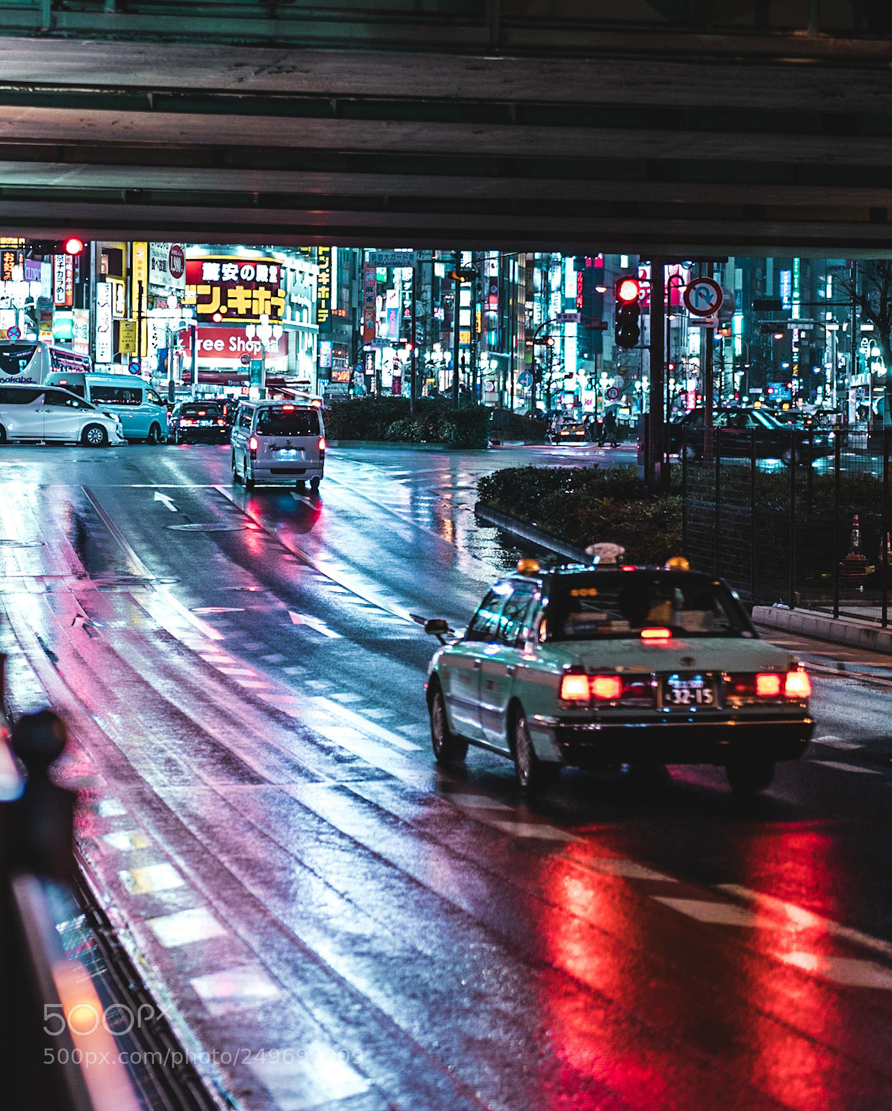 Sony a7R II sample photo. Shinjuku rally photography