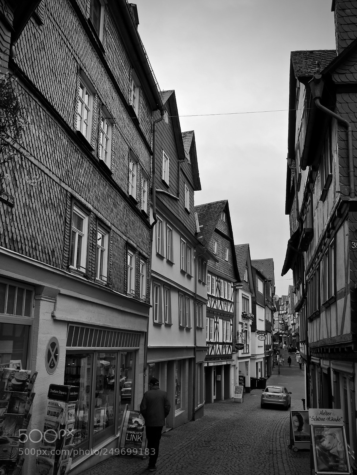 Leica D-Lux (Typ 109) sample photo. One-way traff photography