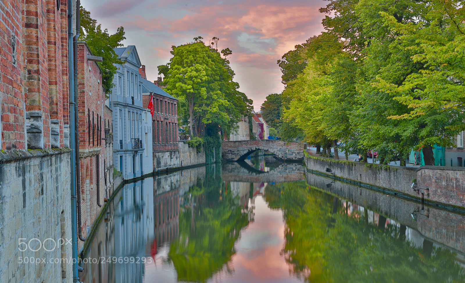 Canon EOS 6D Mark II sample photo. Bruges reflection photography