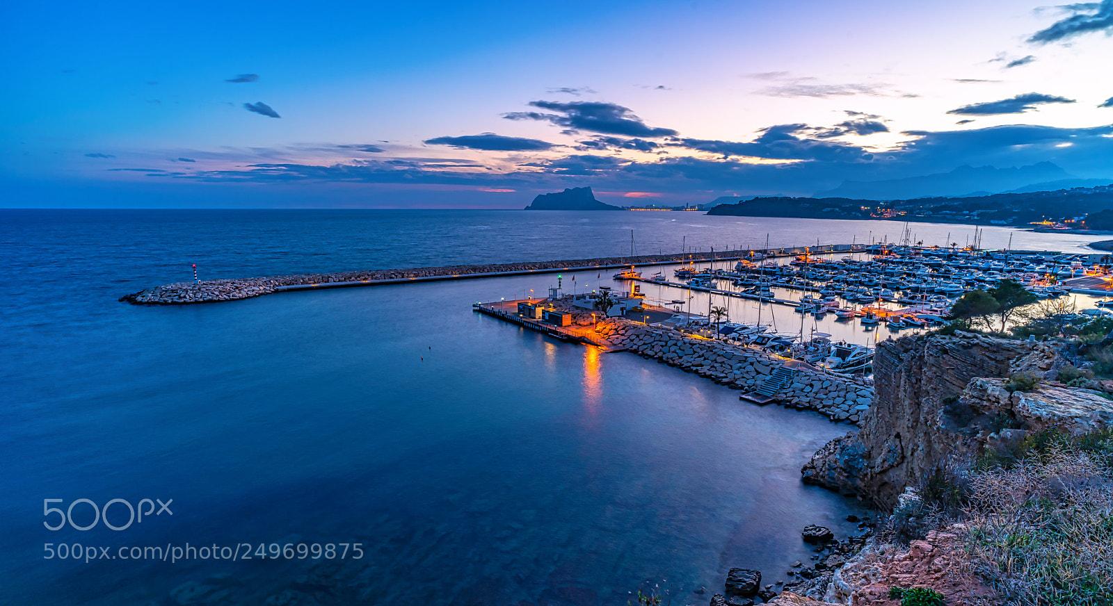 Sony a7R II sample photo. Blue hour at the photography