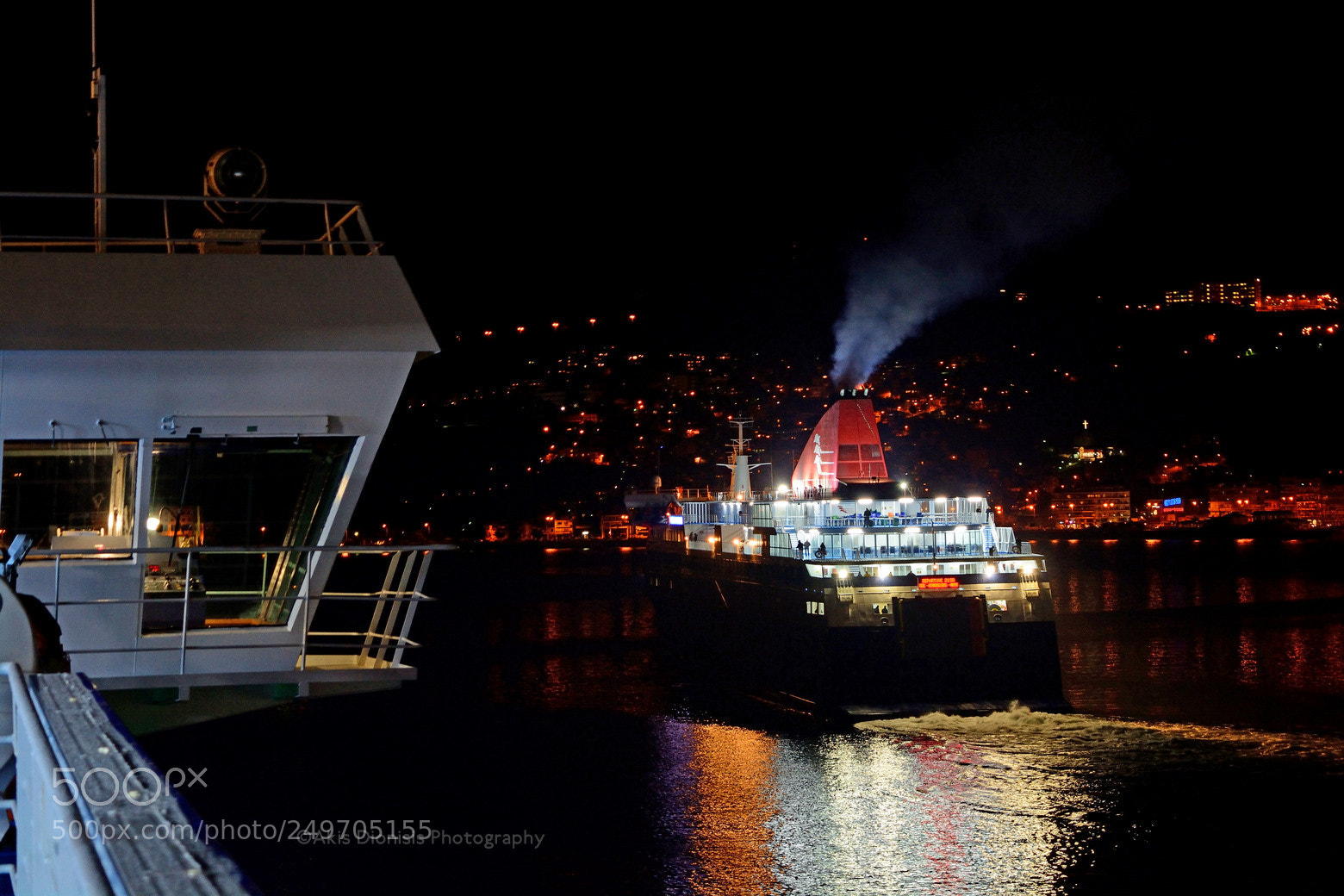 Nikon D5200 sample photo. Ro-ro passenger ship nissos photography