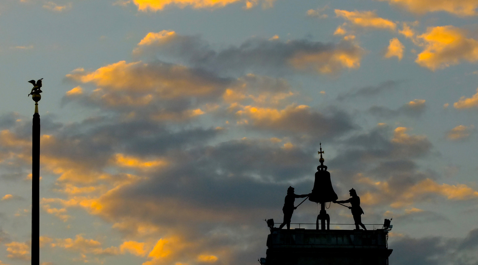 FujiFilm FinePix S200EXR (FinePix S205EXR) sample photo. Cielo al tramonto a venezia photography