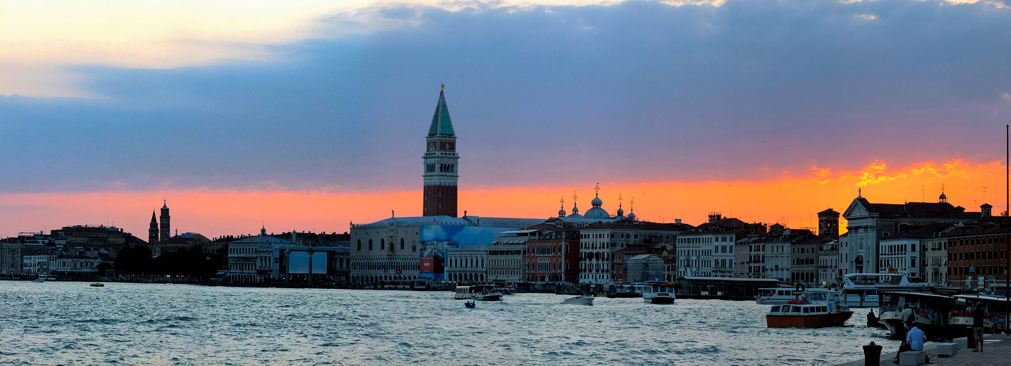 FujiFilm FinePix S200EXR (FinePix S205EXR) sample photo. Venezia al tramonto photography