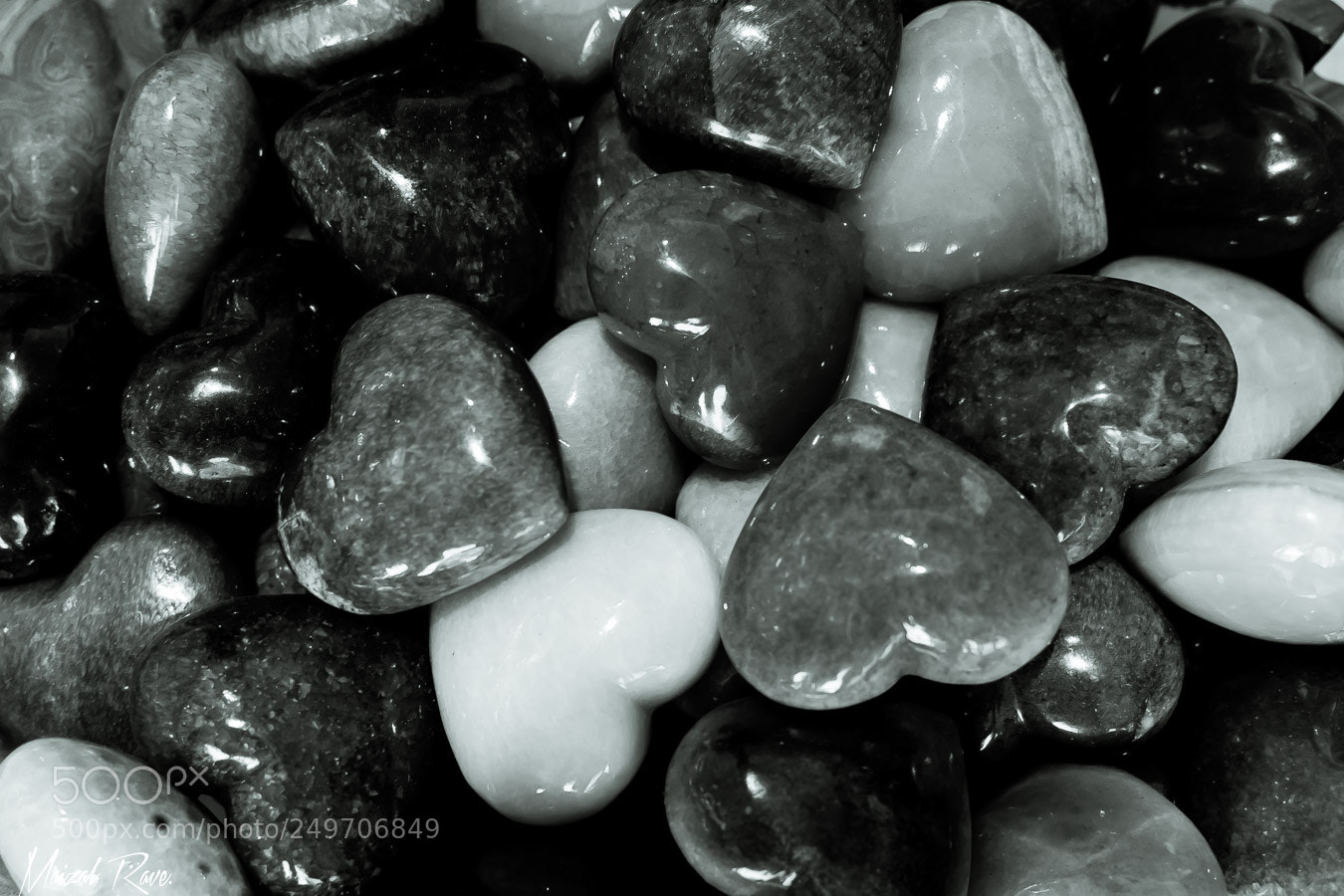 Nikon D3400 sample photo. Corazones de piedra. photography