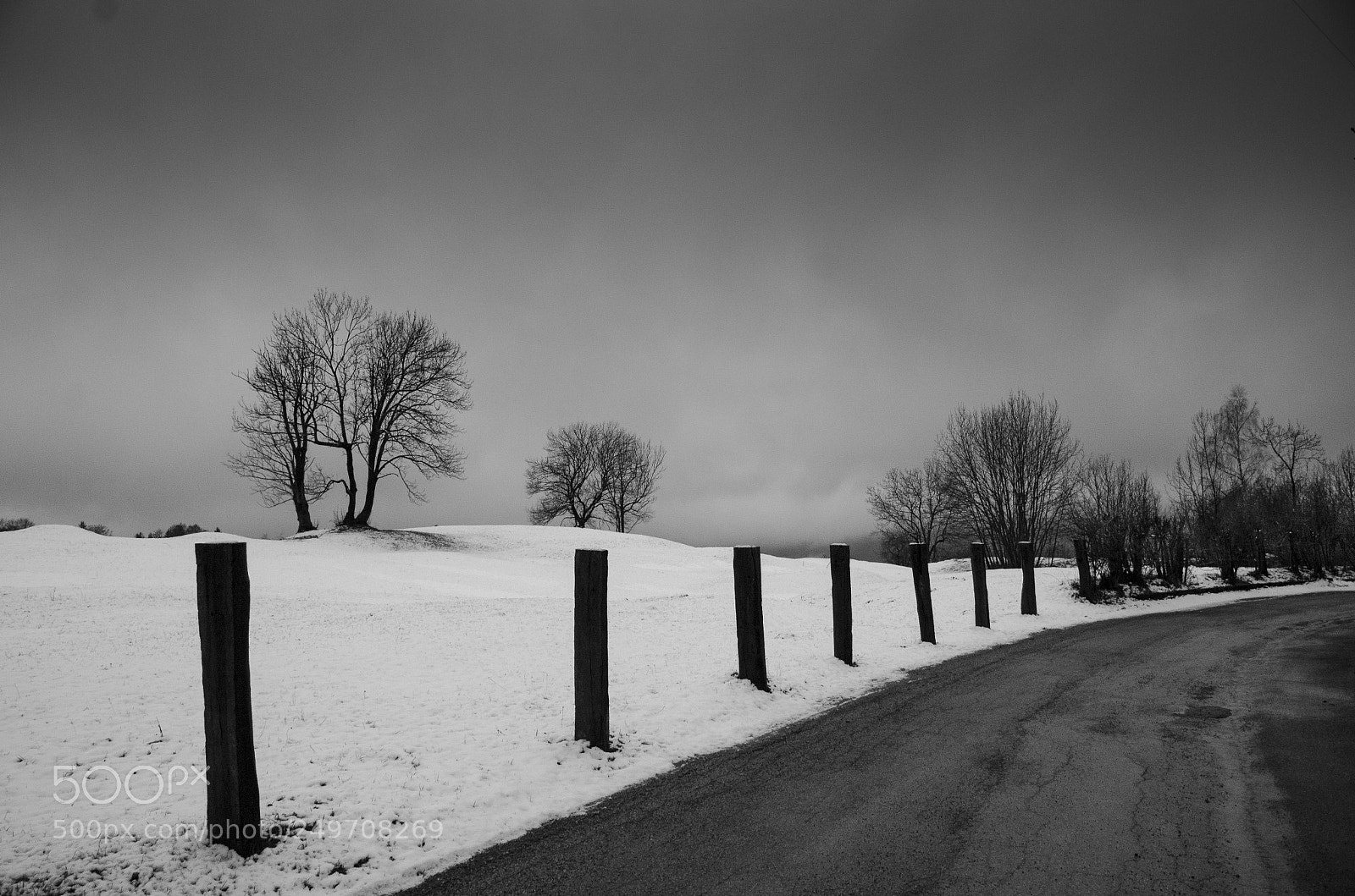 Nikon D7000 sample photo. Last snow photography
