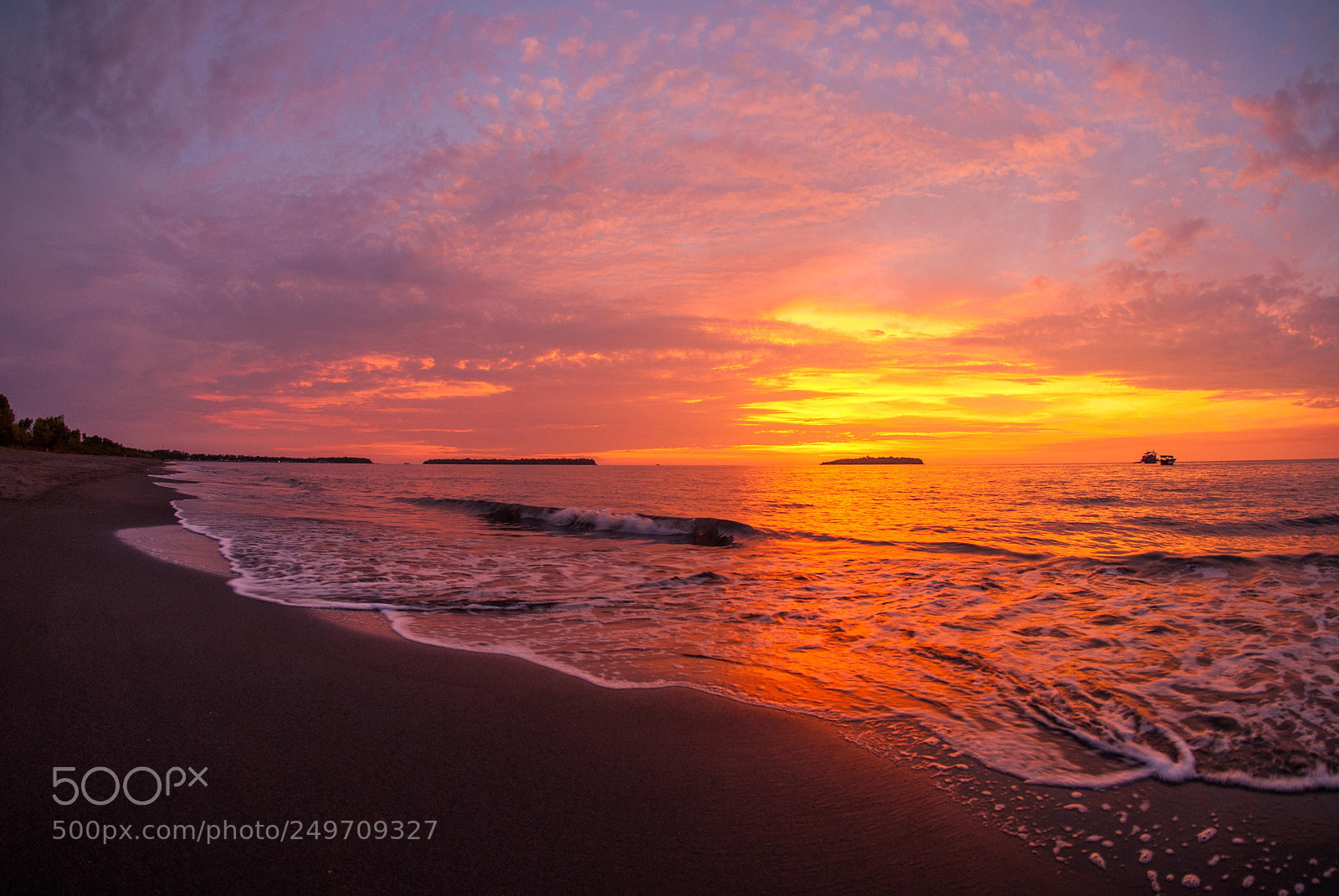 Nikon D200 sample photo. Sunset in sablayan photography