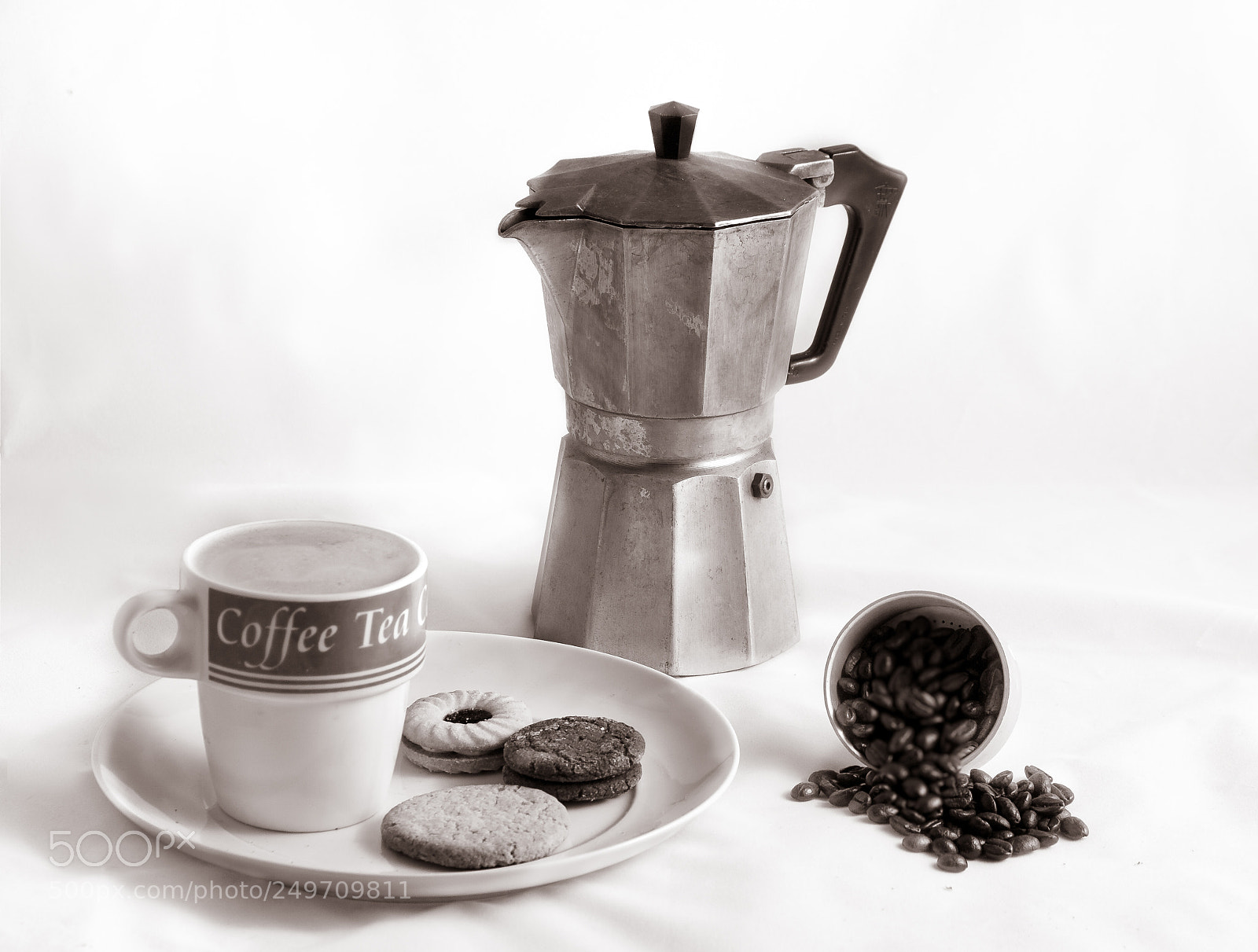 Canon EOS 5D Mark II sample photo. Coffee and biscuits photography