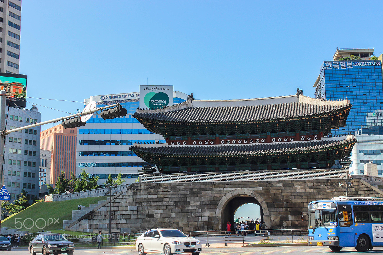 Canon EOS 600D (Rebel EOS T3i / EOS Kiss X5) sample photo. Namdaemun photography