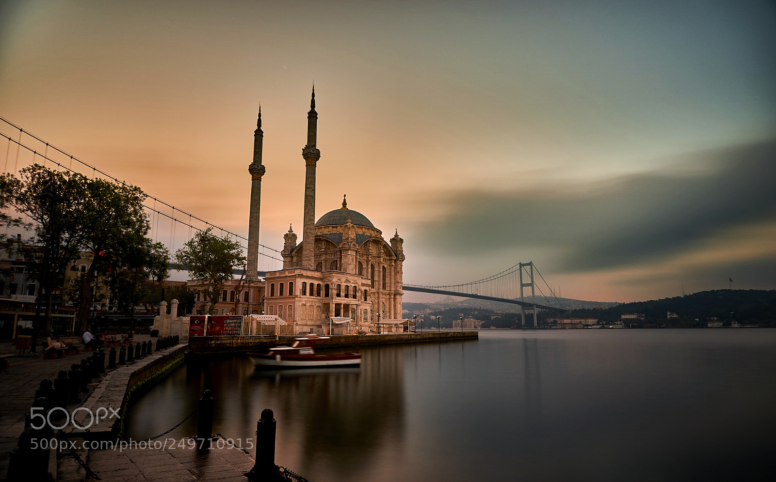 Sony a6000 sample photo. Ortaköy photography