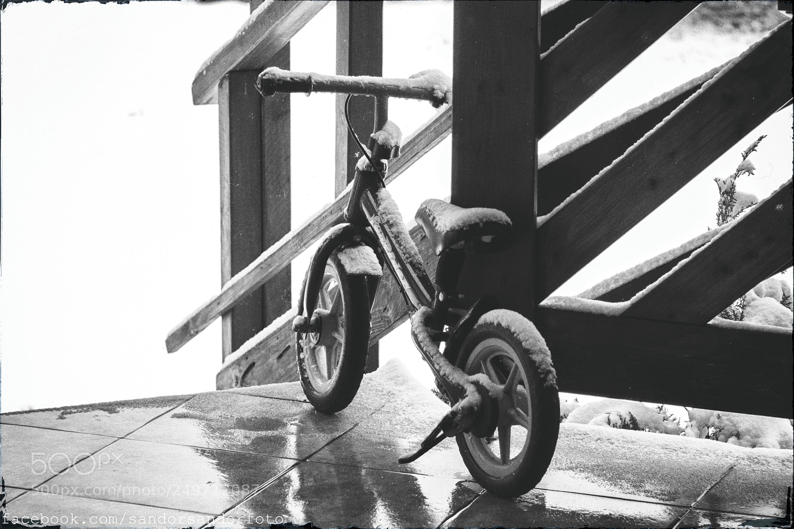 Canon EOS 80D sample photo. Bike in snow photography