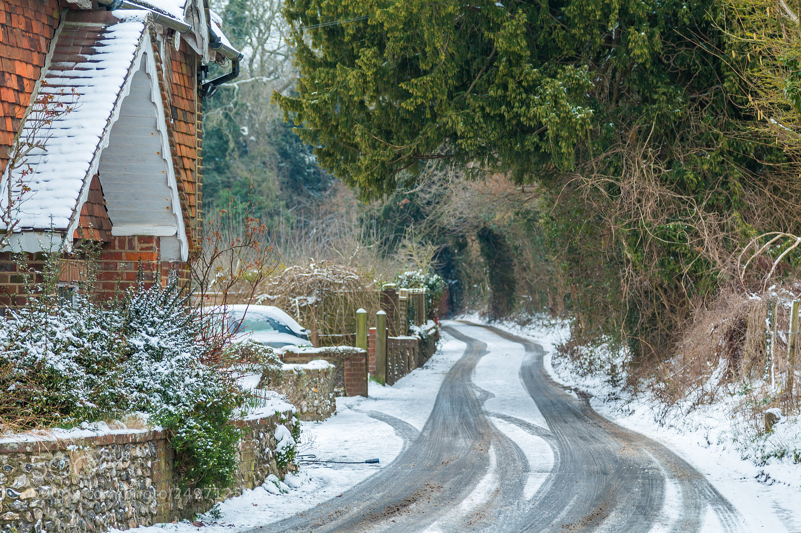 Canon EOS 70D sample photo. Snowy lanes photography