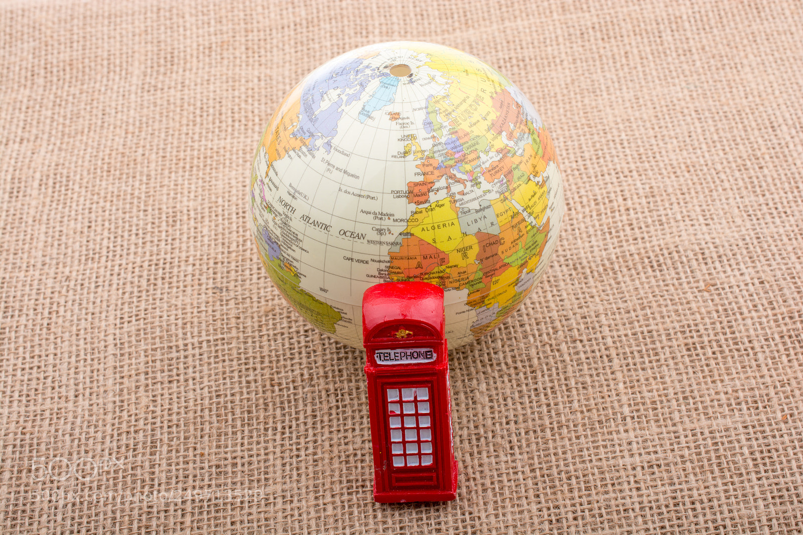 Nikon D7100 sample photo. Globe with a telephone photography