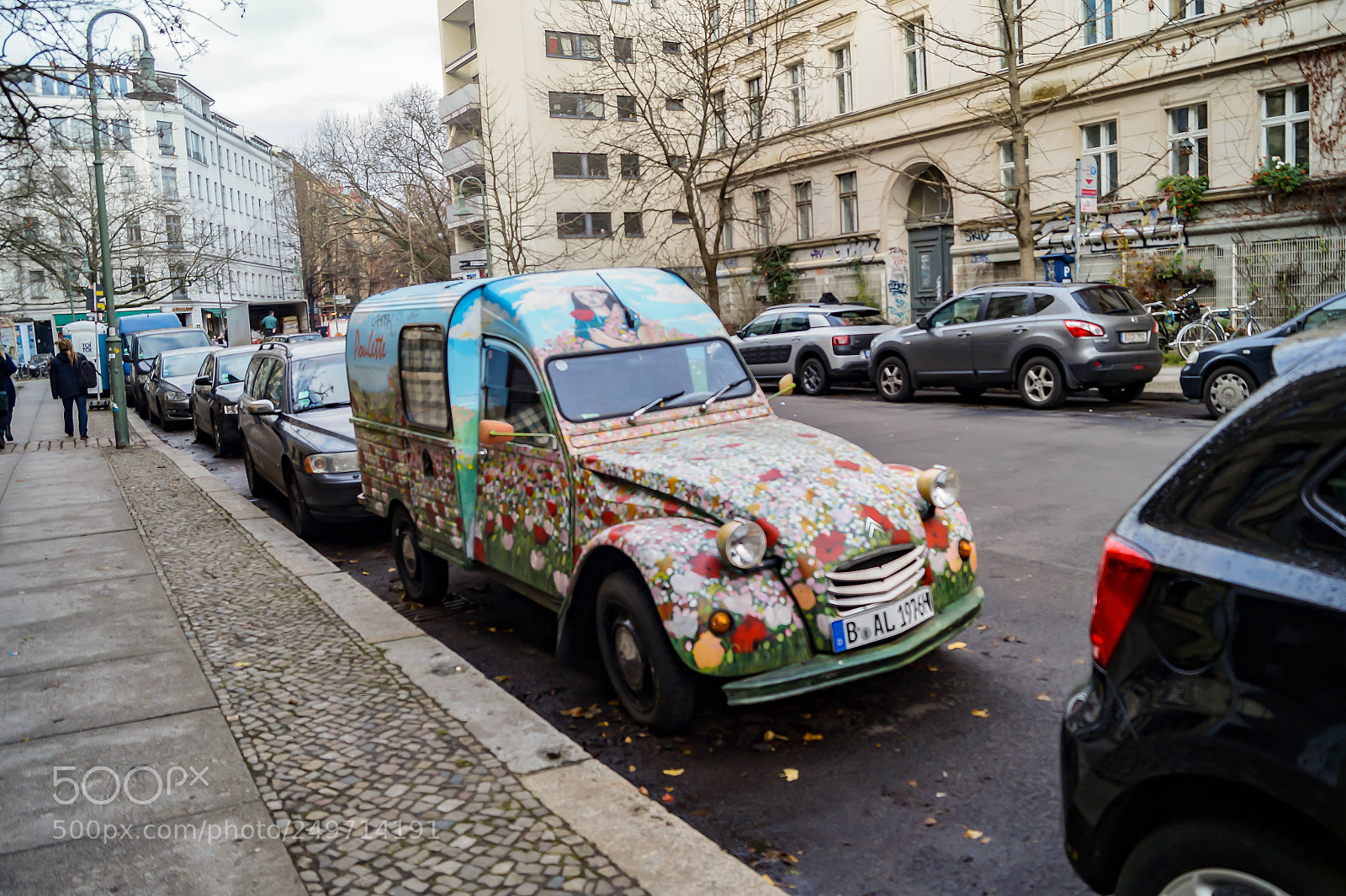 Sony SLT-A58 sample photo. Colorful car in berlin photography