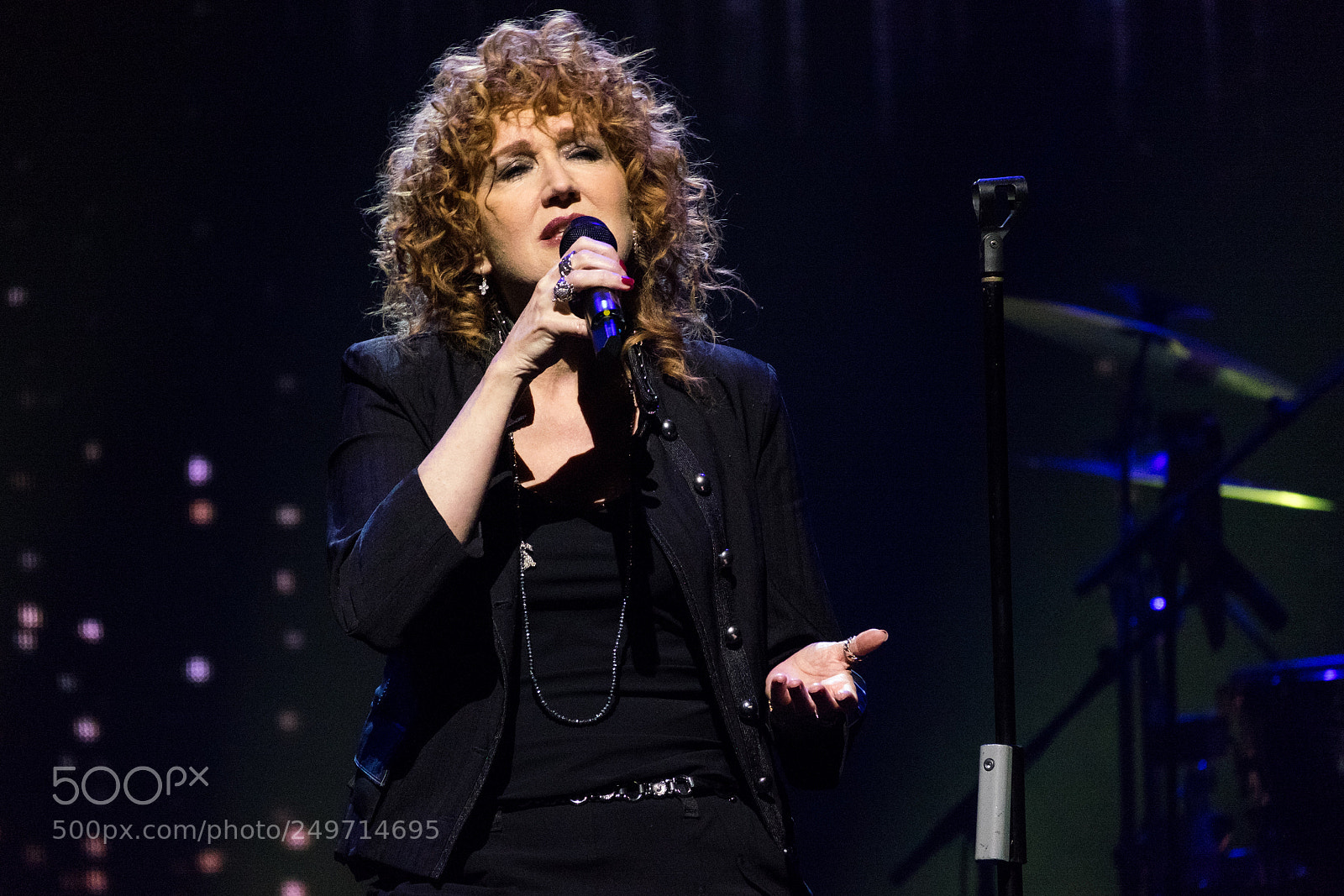 Fujifilm X-T1 sample photo. Fiorella mannoia, live in photography
