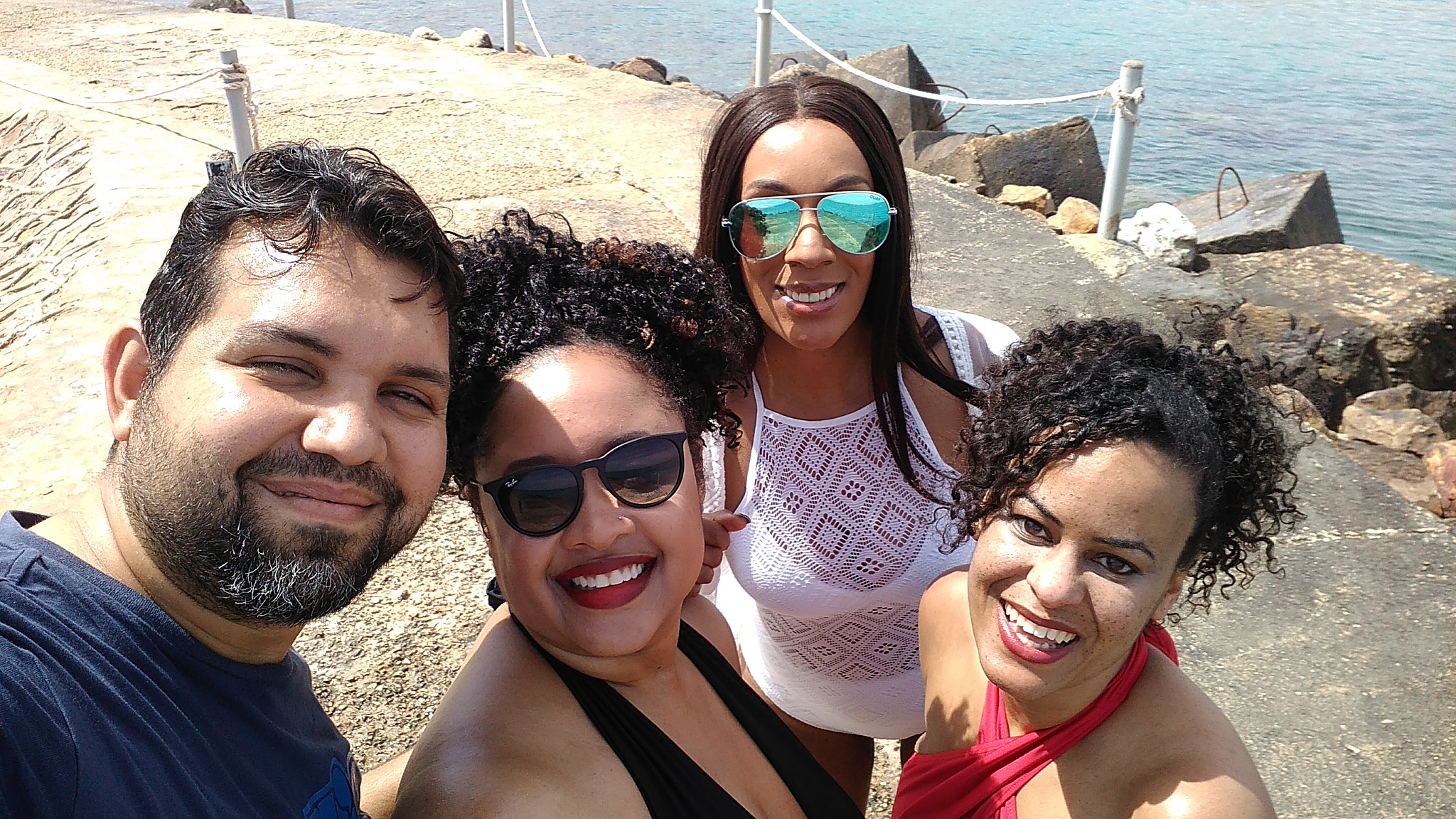 Lenovo K6 NOTE sample photo. With my friends on the beach,red sea photography