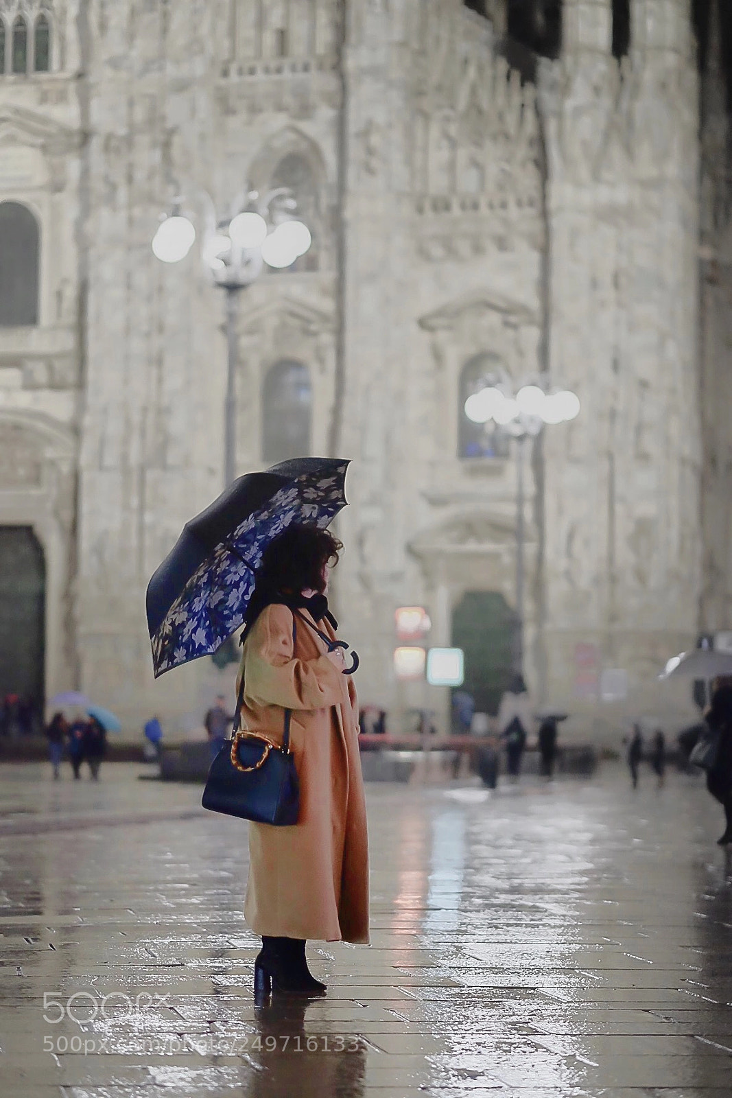 Fujifilm X-T10 sample photo. Dancing in the rain photography