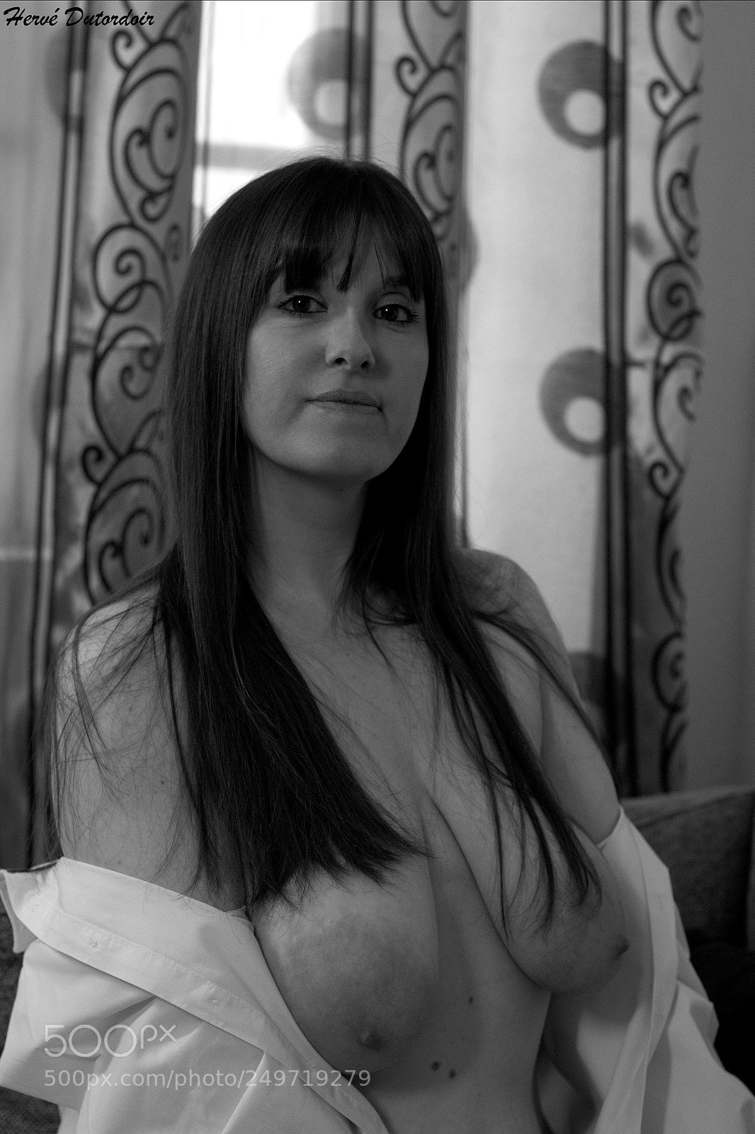 Canon EOS 600D (Rebel EOS T3i / EOS Kiss X5) sample photo. Topless photography
