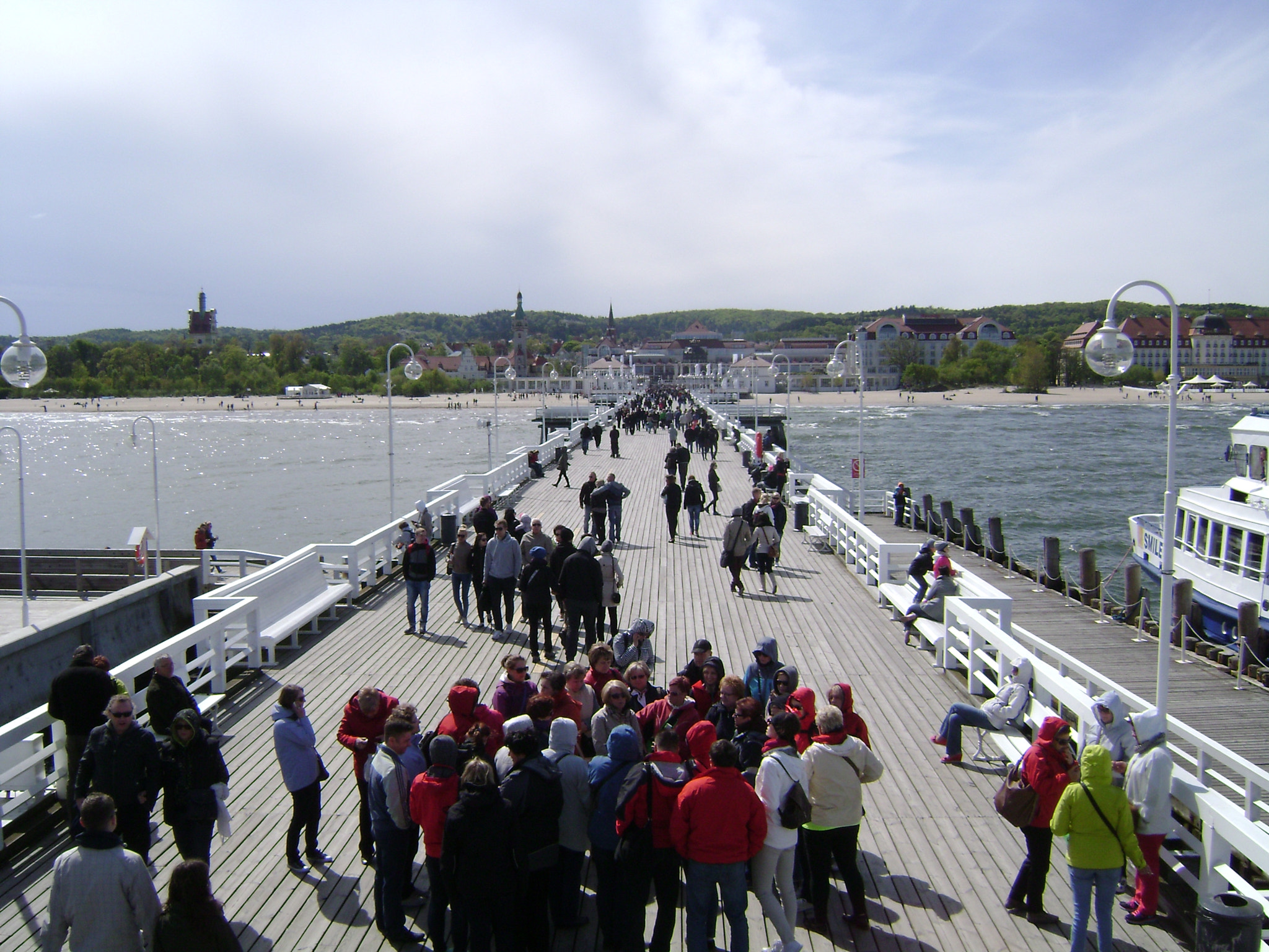 Sony DSC-S700 sample photo. Pier in sopot photography