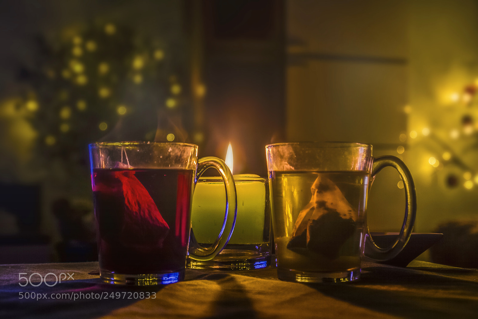 Canon EOS 60D sample photo. Hot red and green photography