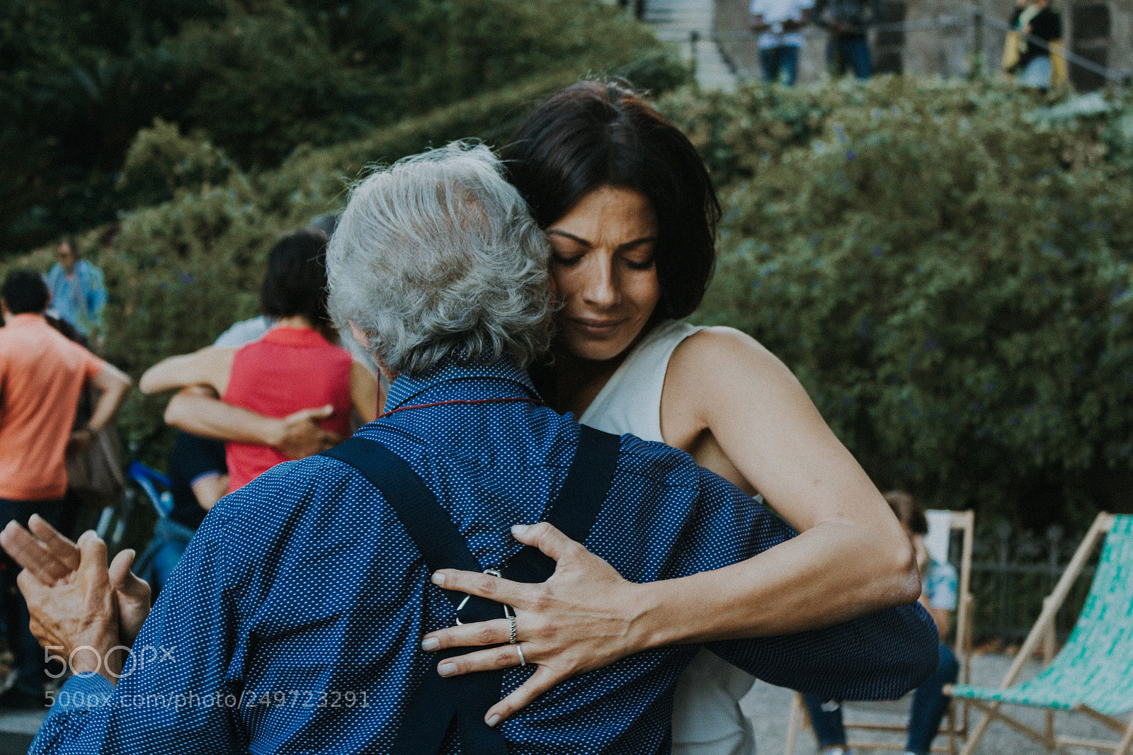 Canon EOS 600D (Rebel EOS T3i / EOS Kiss X5) sample photo. Tango between the ages photography