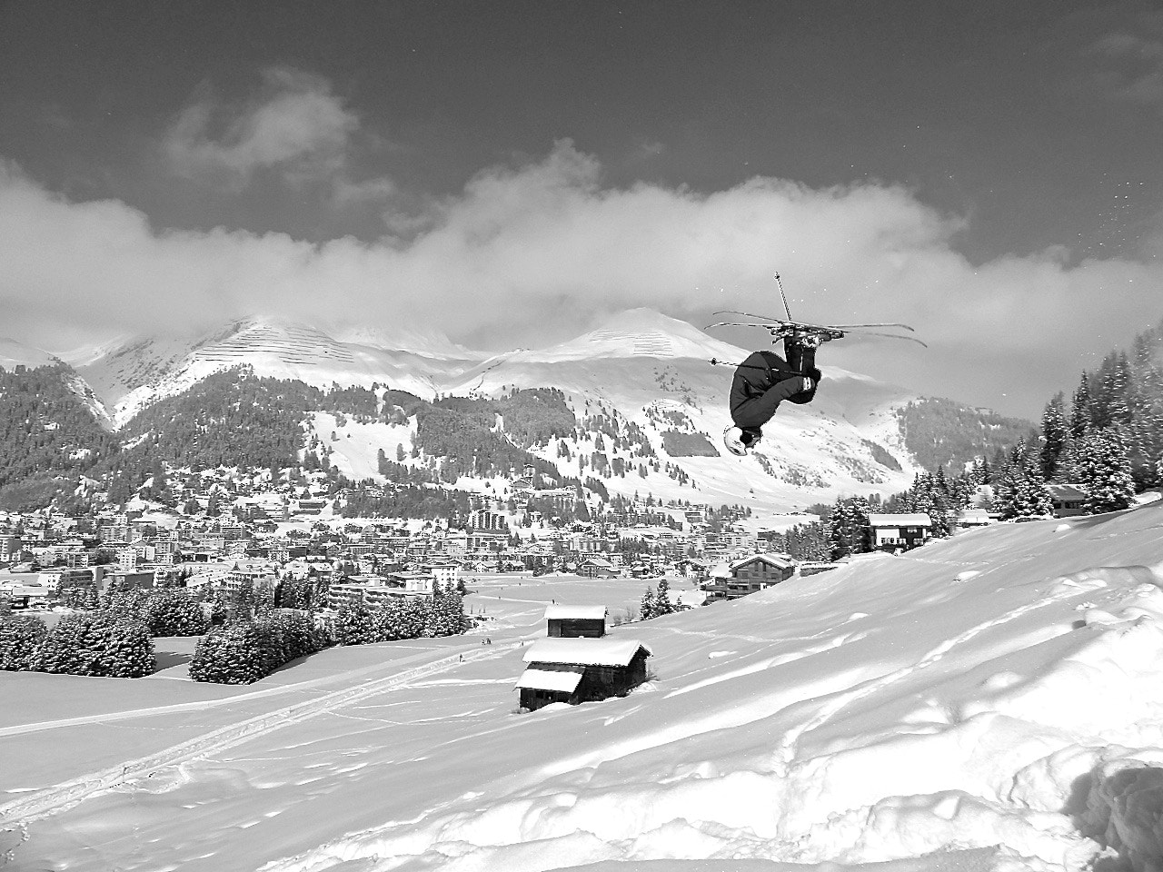 Sony Cyber-shot DSC-HX7V sample photo. Freedom through sports photography