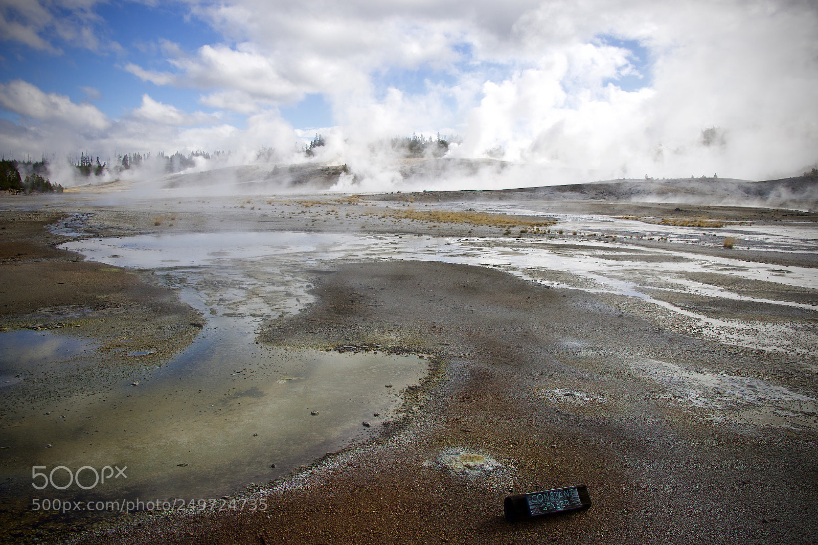 Canon EOS 70D sample photo. Yellowstone constant geyser photography