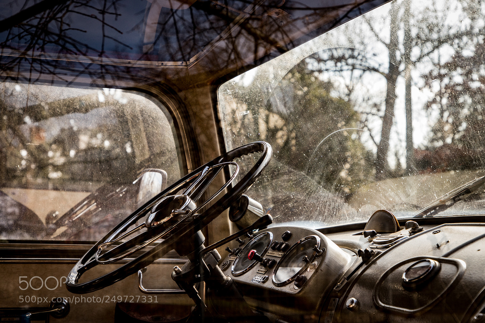 Canon EOS 6D Mark II sample photo. Old fire truck photography