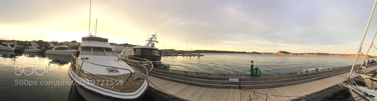 Apple iPhone SE sample photo. Bilde photography