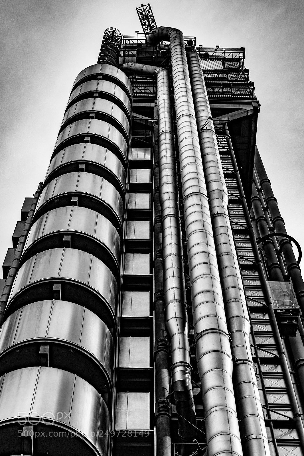 Canon EOS 80D sample photo. Spiralling upwards photography