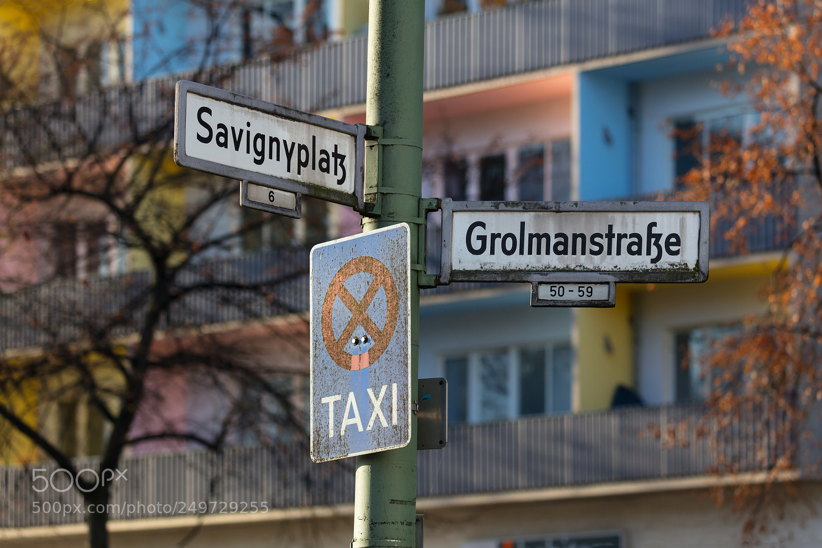 Canon EOS 5DS R sample photo. Berlin street sign savignyplatz photography
