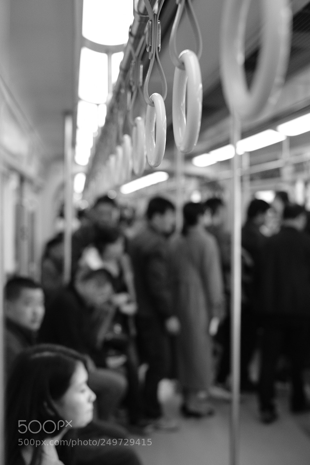 Fujifilm X-T2 sample photo. 穿梭 photography